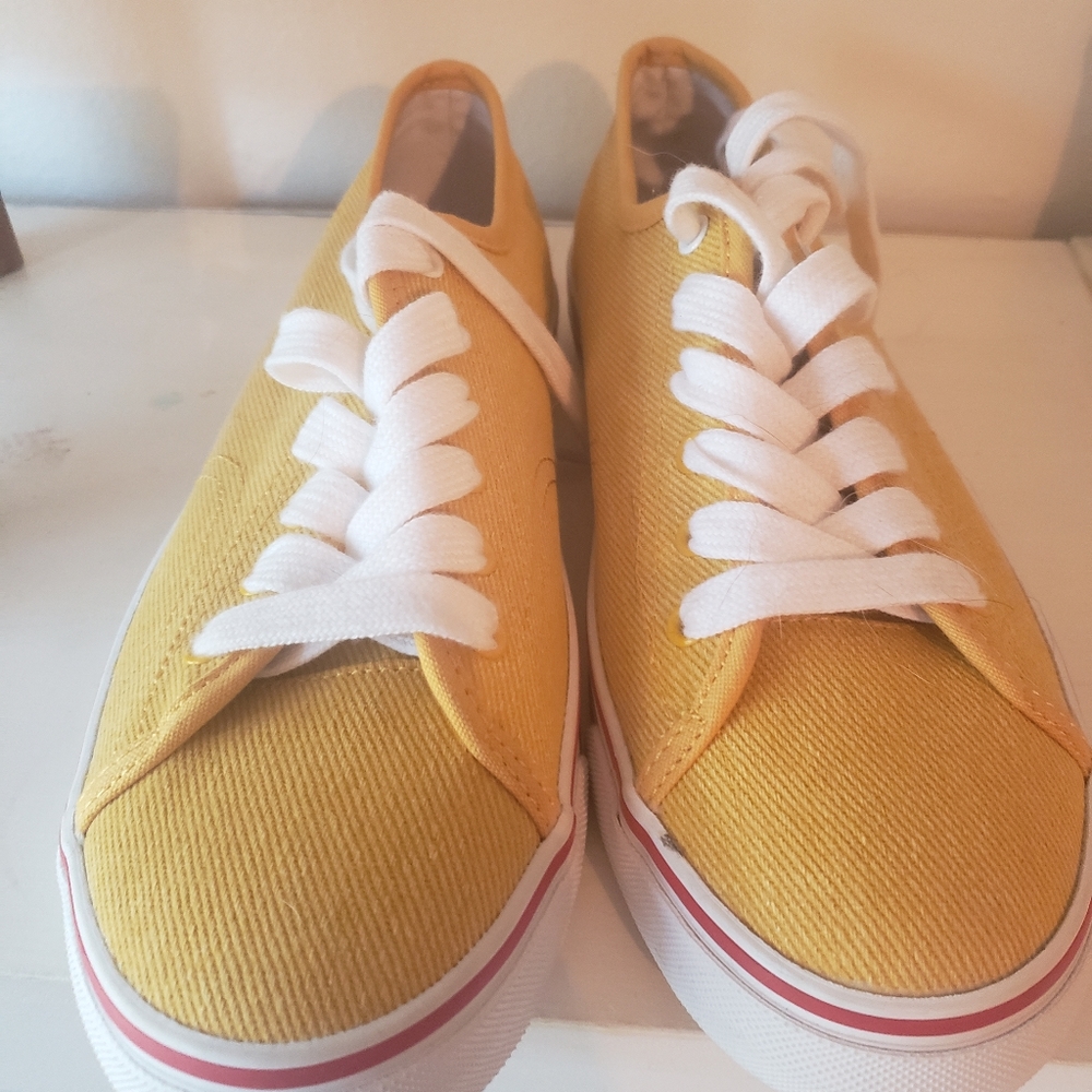 New Tommy Hilfiger Van's